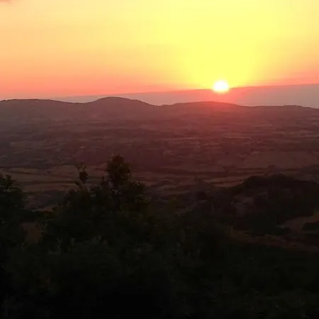 度假居 Stazzo La Foci Soluzioni Vista Mare 阿列恩图